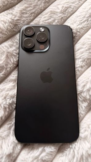Iphone 15 pro max 256gb - excellent condition