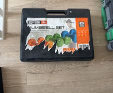Dumbbell set