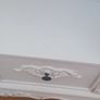 White Amourie Image 4