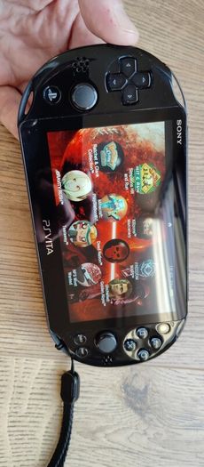 Ps Vita Slim Modded 128gb Henkaku almost Mint