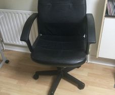 Computer chair