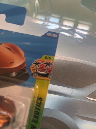 Hot wheels Super Treasure Hunt McLaren Speedtail STH