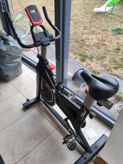 Spin bike in excellent condition