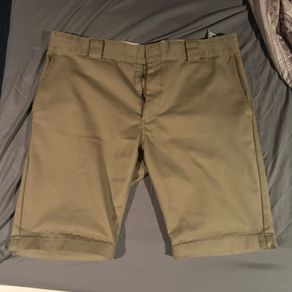 Dickie's Shorts in Tan - Men's 38w