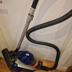 Vacuum Cleaner Aeg Aptica 1000w Animal Care