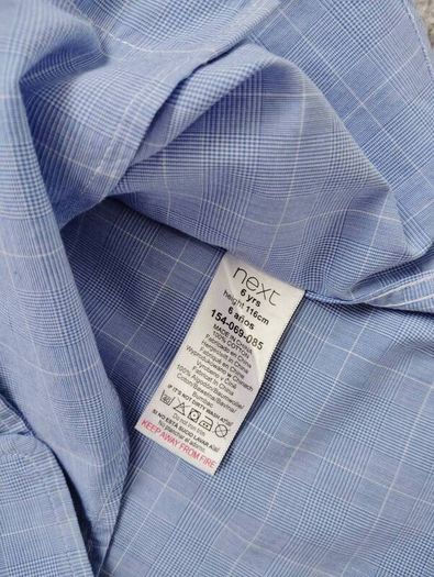 NEXT boys summer shirt.age 5/6