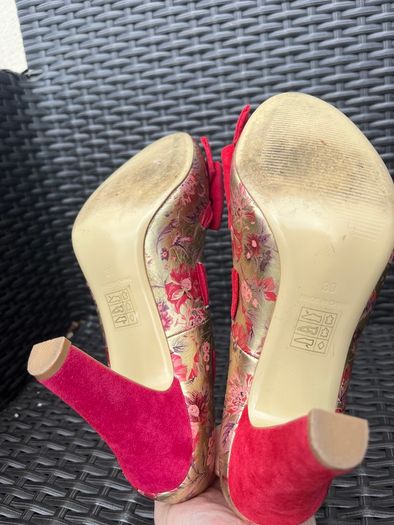 VINTAGE style shoes from Office