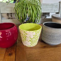 3 flower pots