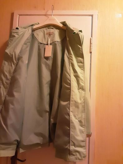 Hooded Jacket from Debenhams   Size: 20 UK .. 48 EU  ..  Colour: Pastel Green/Final Price Drop
