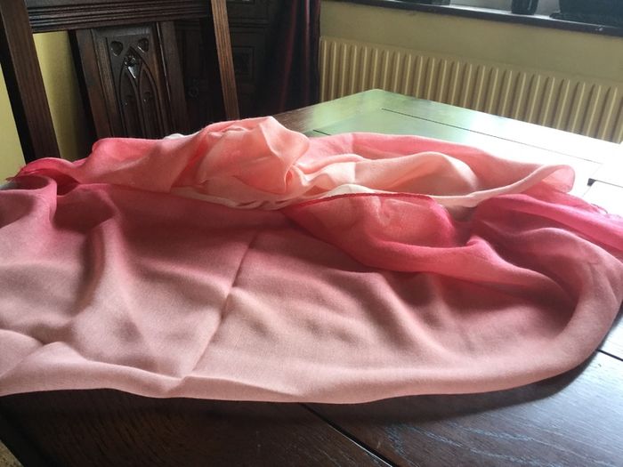 SAMOON. SALE A New. beautiful scarf in a trio of Coral shades REDUCED