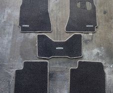 Rare Nissan Skyline R33 parts