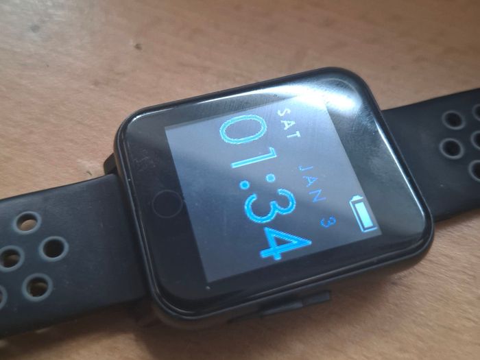 Q7 Smart Watch