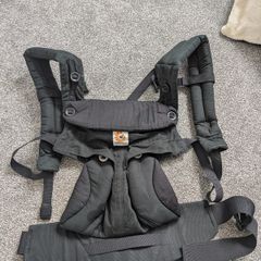 Ergobaby