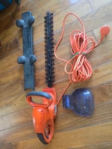 Flymo hedge trimmer
