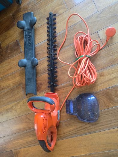 Flymo hedge trimmer