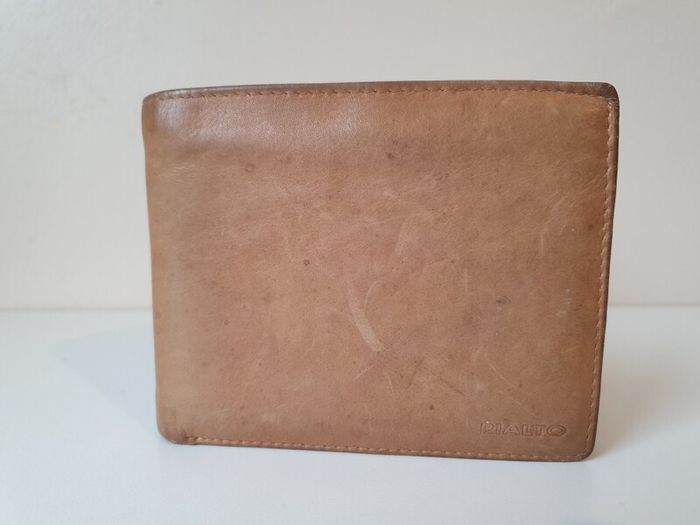 Rialto leather wallet
