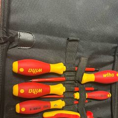 Screwdriver. Wiha Mixed Vde Electricians Tools 6 Piece Set