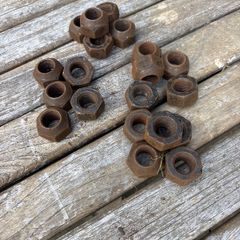 wheel nuts  landrover Discovery