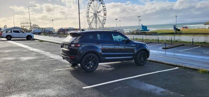 Range Rover Evoque  2 years NCT (March 2028)