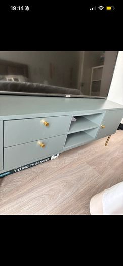 Madrid TV Unit