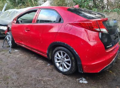 Honda Civic MK9 breaking