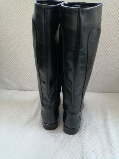 Bally Vintage Black All Leather Boots (6)