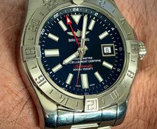 Breitling Avenger II GMT