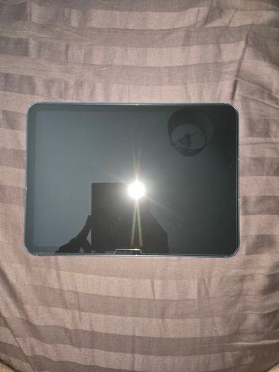 11" IPad Air M3 Wifi + Cellular 2025