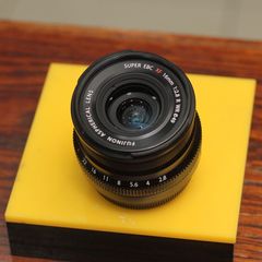 Fuji 16mm F2.8 lens