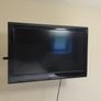 Toshiba 32" LCD TV Image 2