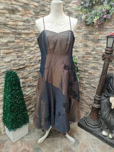 Occasion Formal Dress Size 16