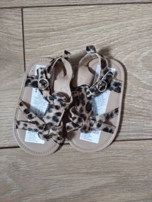 Baby sandals