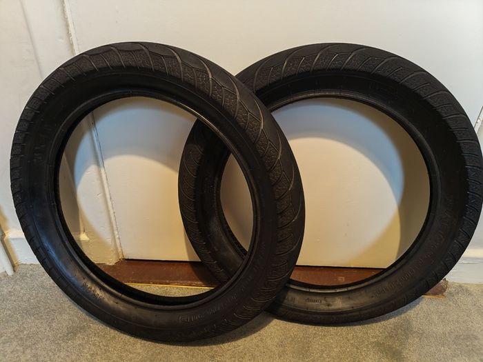 Pair of Fat Tires (20 x 4.0 Inches)