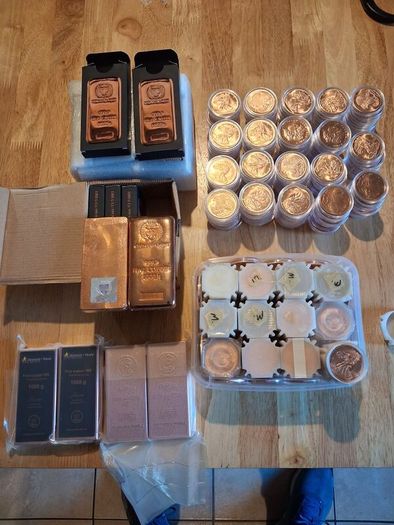 1 kg copper bars and 1 oz rounds