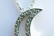 Tiffany &amp; Co. Crescent Moon Necklace 17" 18k White Gold 750 Spain - 2,8g
