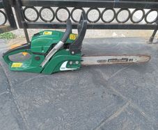 chainsaw