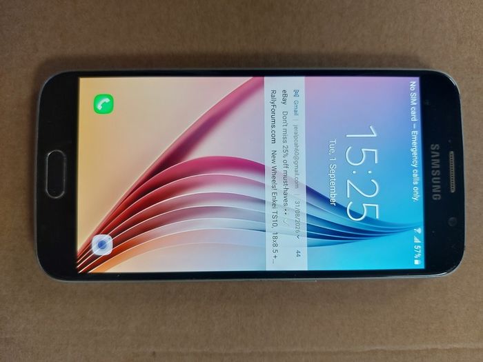 Samsung Galaxy S6, Model No SM-G920F, 32GB, 3GB Ram, in excellent condition