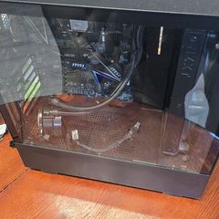 PC case with cooling