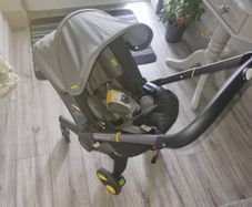 Doona Car Seat & Stroller