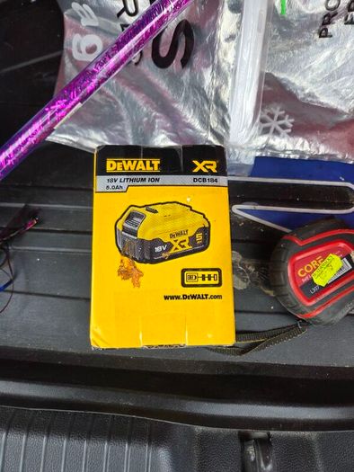 5.0AH 18V DeWalt battery
