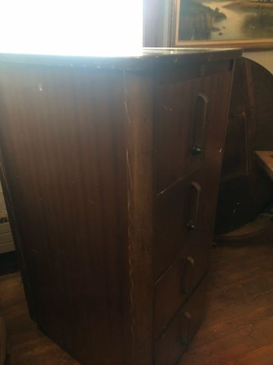 Filling cabinet