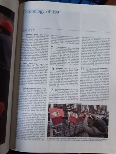 Britannica Encyclopedia collection 1992