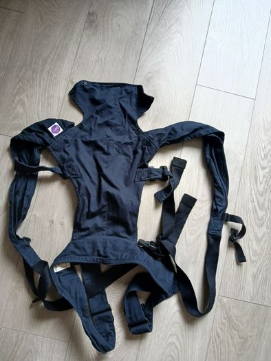 Baby carrier