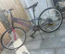 girls breeze bike