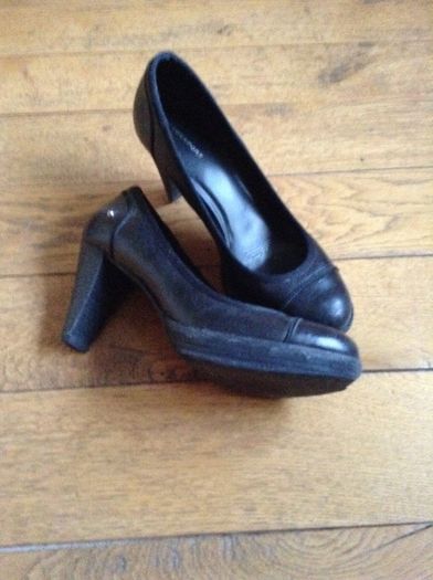 Rockport Black leather court shoes