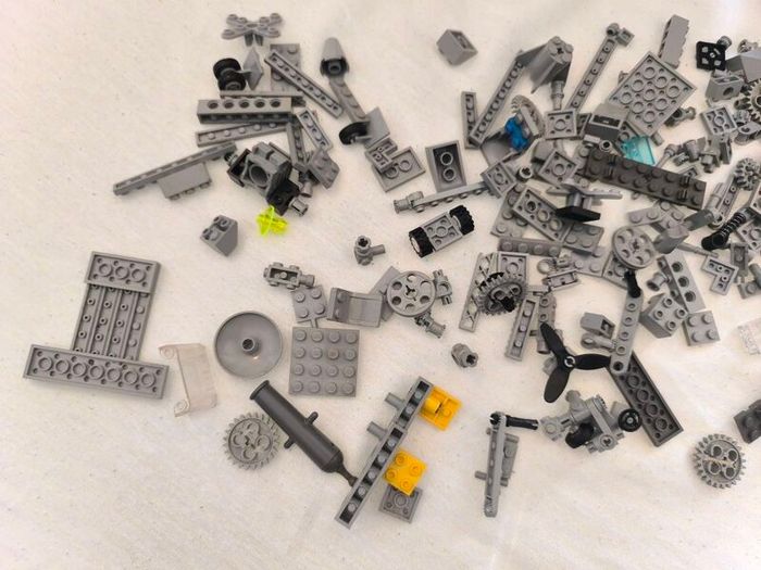 Vintage 80s Lego Bundle