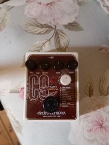 Electro-Harmonix c9 organ pedal