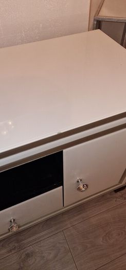 tv unit