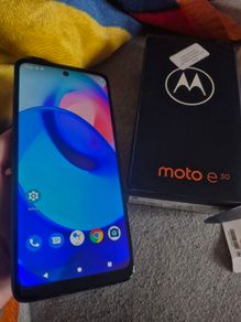 Motorola E 30