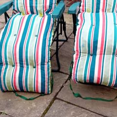 Garden sun loungers